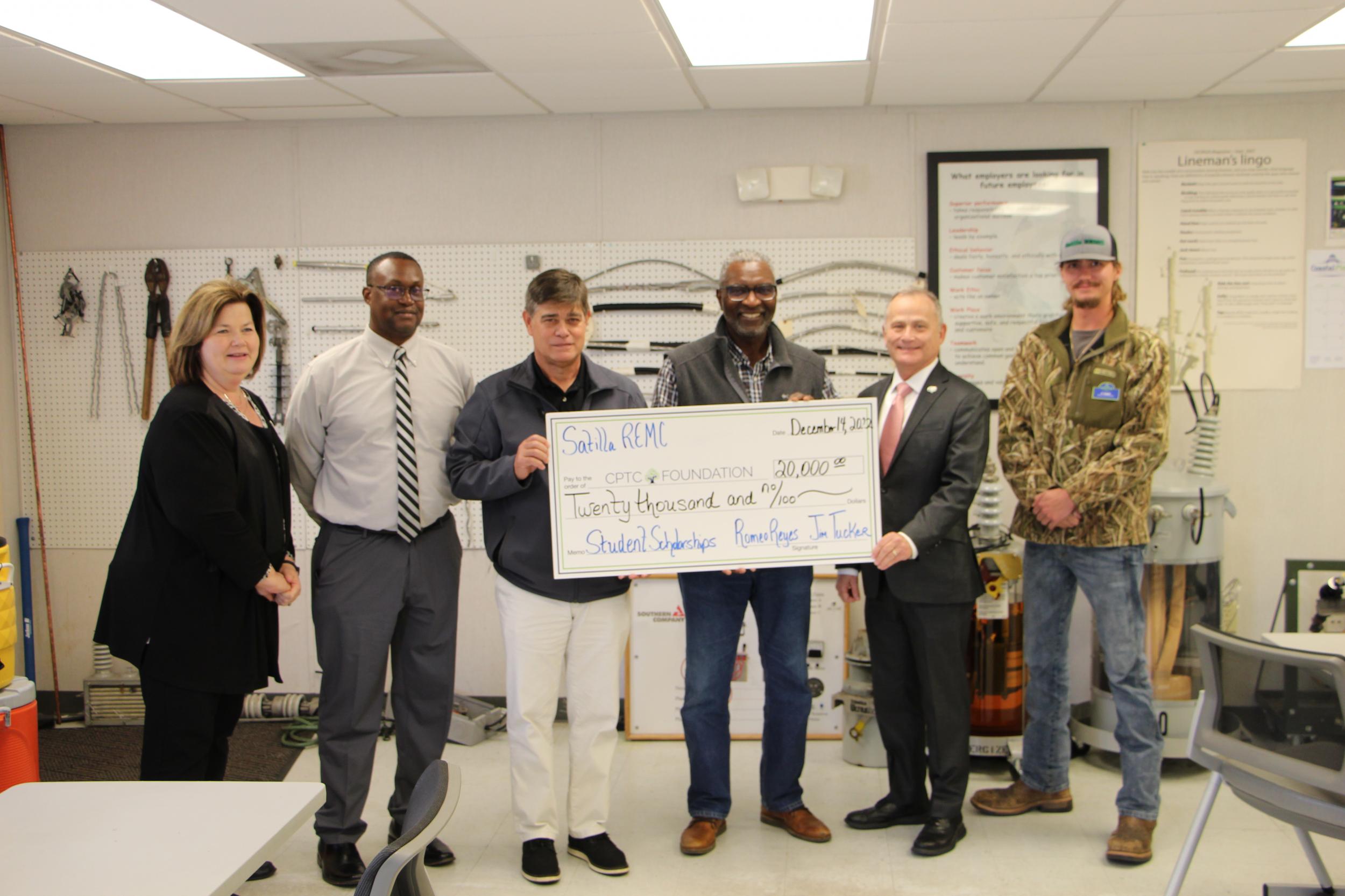 Photo for Satilla REMC Foundation makes donation to Technical Colleges